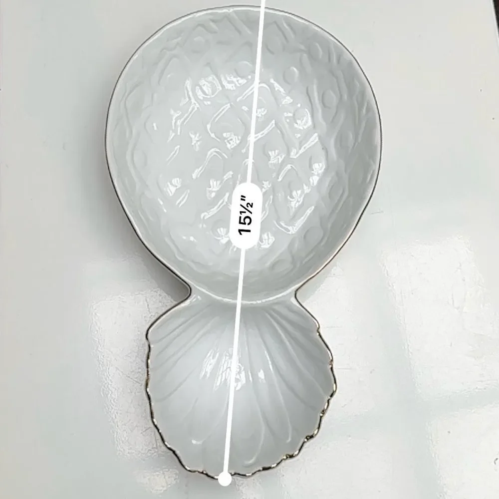 Lilly Pulitzer for Target Porcelain Pineapple Serving Bowl - White with Gold Rim - Picture 15 of 15